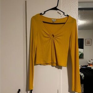 Love, fire brand. Size medium. Yellow.